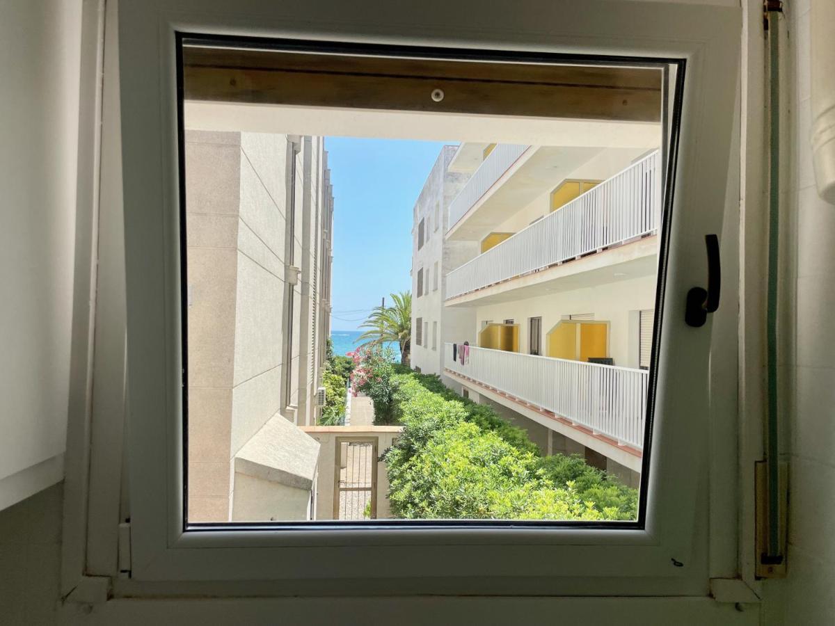 Apartamentos Ancora Romana Calafell Exterior photo
