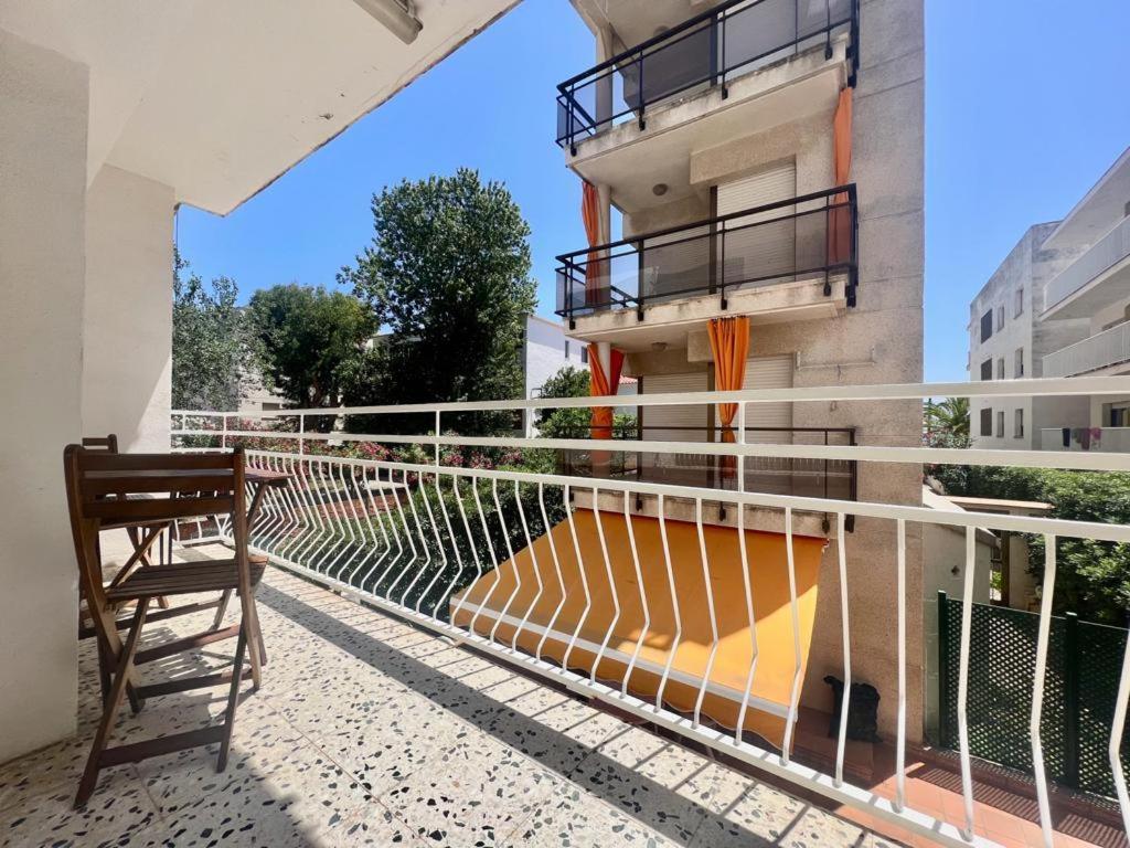 Apartamentos Ancora Romana Calafell Exterior photo